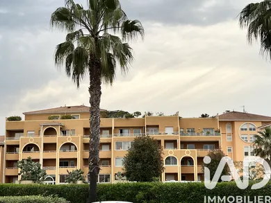 Apartment at Lattes (34970)