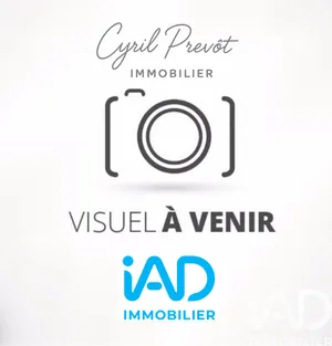 Traditional house at Pogny (51240)