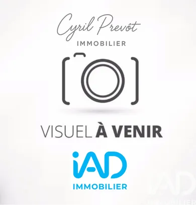 Traditional house at Pogny (51240)