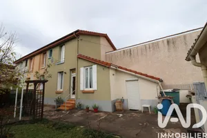Maison à Clermont-Ferrand (63100)