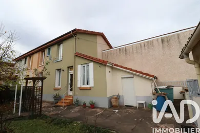 Maison à Clermont-Ferrand (63100)