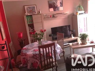 Apartment in Pont-Saint-Esprit (30130)