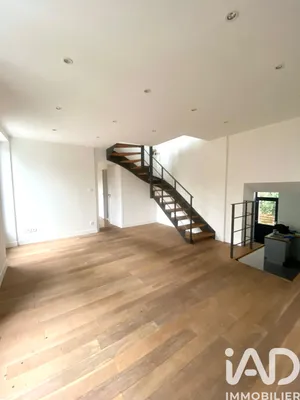 Village house in Carrières-sur-Seine (78420)