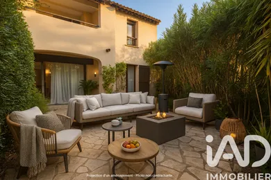 Apartment in Cogolin (83310)