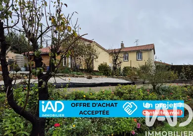 Maison de campagne à L'Absie (79240)