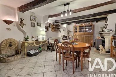 Maison de village à Montmeyan (83670)