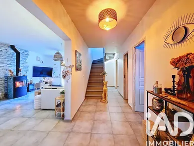 Maison à Vaires-sur-Marne (77360)