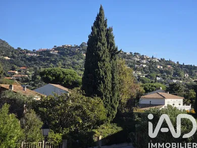 Apartment in Le LAVANDOU (83980)