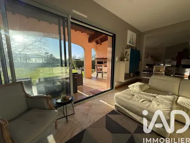 Architectural house at Jaunay-Marigny (86130)