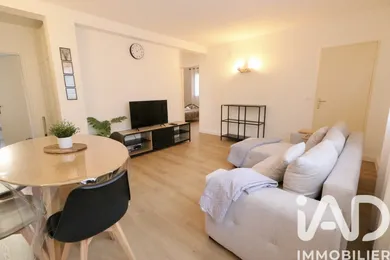 Apartment in Thiais (94320)