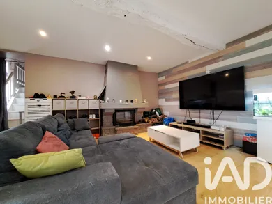 House at Montbizot (72380)