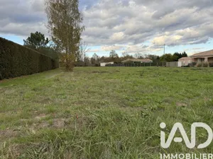 Terrain à Ménesplet (24700)