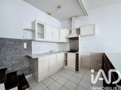 Townhouse in Chemillé-en-Anjou (49120)