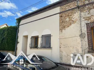 Duplex à Nogent-le-Roi (28210)