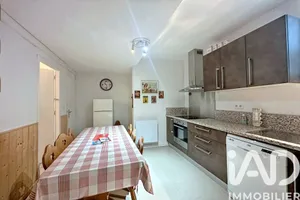 Apartment in Cauterets (65110)