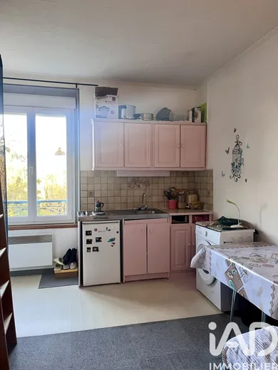 Apartment in Mériel (95630)