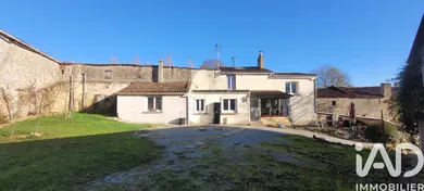 Maison de campagne à Saint-Loup-Lamairé (79600)