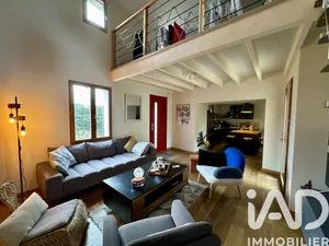 Maison à Parthenay (79200)