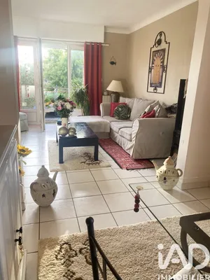 House at Coutras (33230)