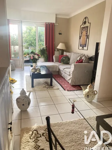 House at Coutras (33230)