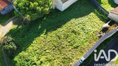 Terrain à bâtir à Thurageau (86110)