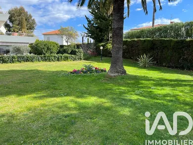 Apartment in Cannes (06150)