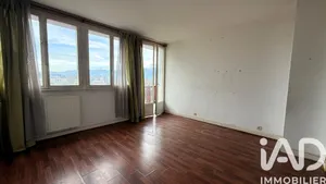 Appartement à Meylan (38240)