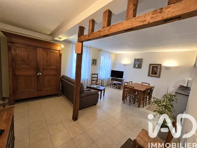 Longère à Saint-André-les-Vergers (10120)