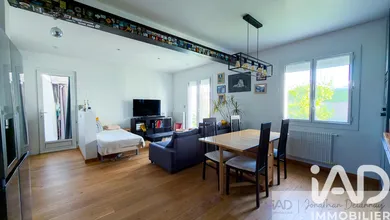 Townhouse in Cenon (33150)
