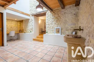 Townhouse in Pompignac (33370)