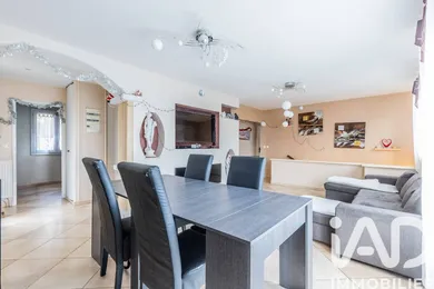 House in Villeneuve-le-Roi (94290)