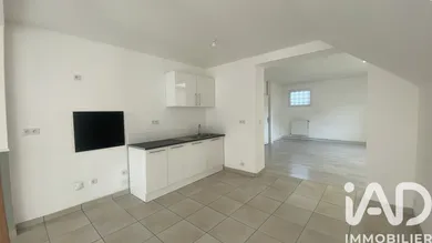 Appartement à Salouël (80480)