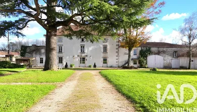 Mansion at Bourg-Charente (16200)