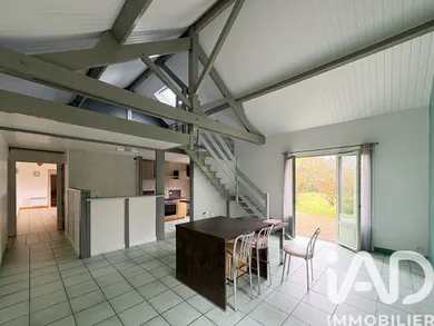 Maison à Beauvoir (89240)