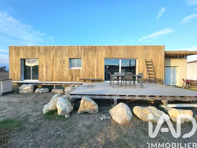 Maison à Névian (11200)