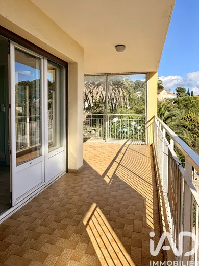 Appartement à Sanary-sur-Mer (83110)