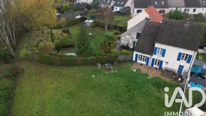 House at Nandy (77176)