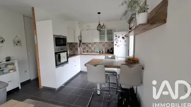 Apartment in Lescar (64230)