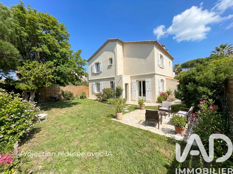 Maison 6 pièces 130 m² · à Hyères · 130 m² · 560 000 €