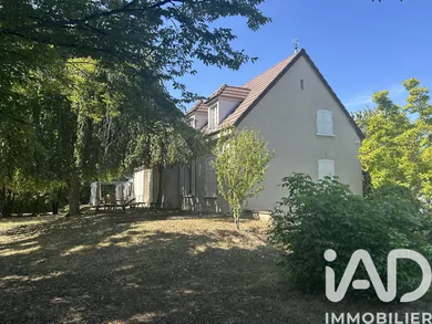 Maison à Châtenoy-le-Royal (71880)