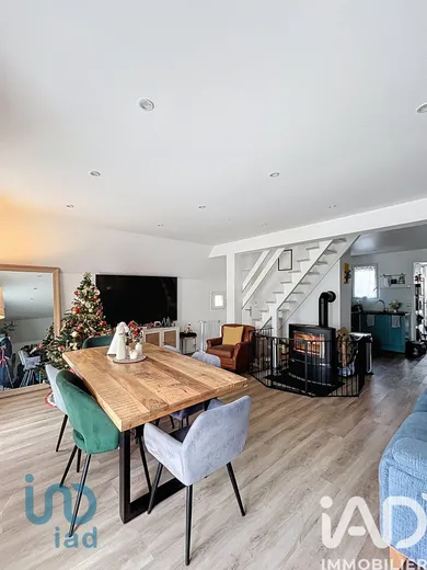 Maison à Le Châtelet-en-Brie (77820)