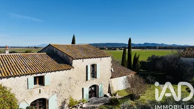 House at Arles (13200)