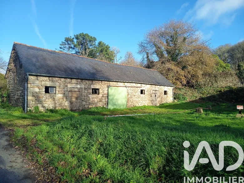 Maison 1 pièce 93 m² · à Locronan · 93 m² · 165 000 €