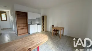 Apartment in Grenoble (38100)