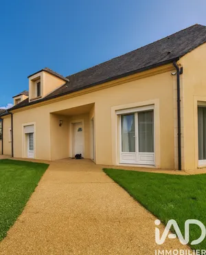 Traditional house in Montceaux-lès-Meaux (77470)