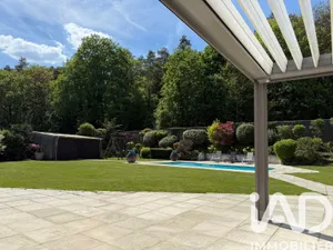 Maison à Menouville (95810)