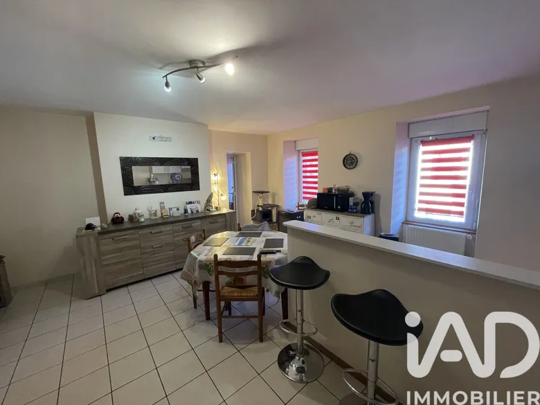 Appartement 4 pièces 74 m² · à Coutances · 73,6 m² · 98 000 €