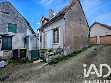 Village house in Beaulieu-sur-Loire (45630)