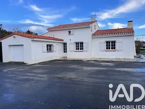 House at Bouin (85230)