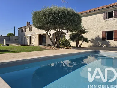 Longère à Genté (16130)